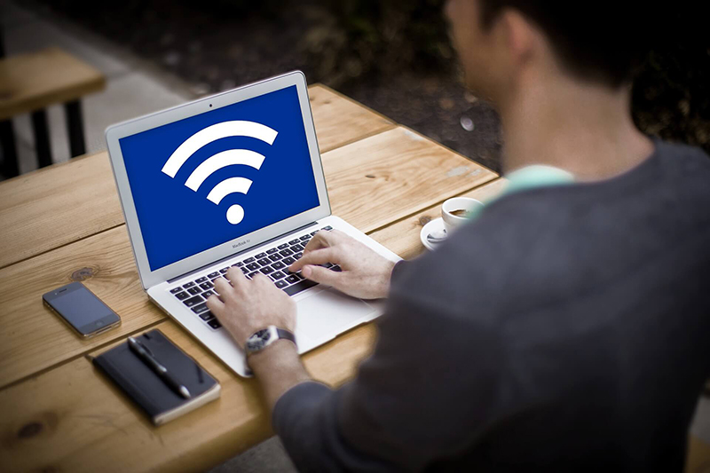 Router Wifi Cisco WAP121-E-K9 Wireless-N Access Point with PoE